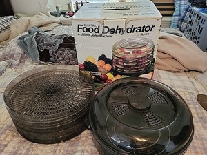 Ronco 5 Tray Food Dehydrator Model 1876 Hardly Used, No Instruction Guide