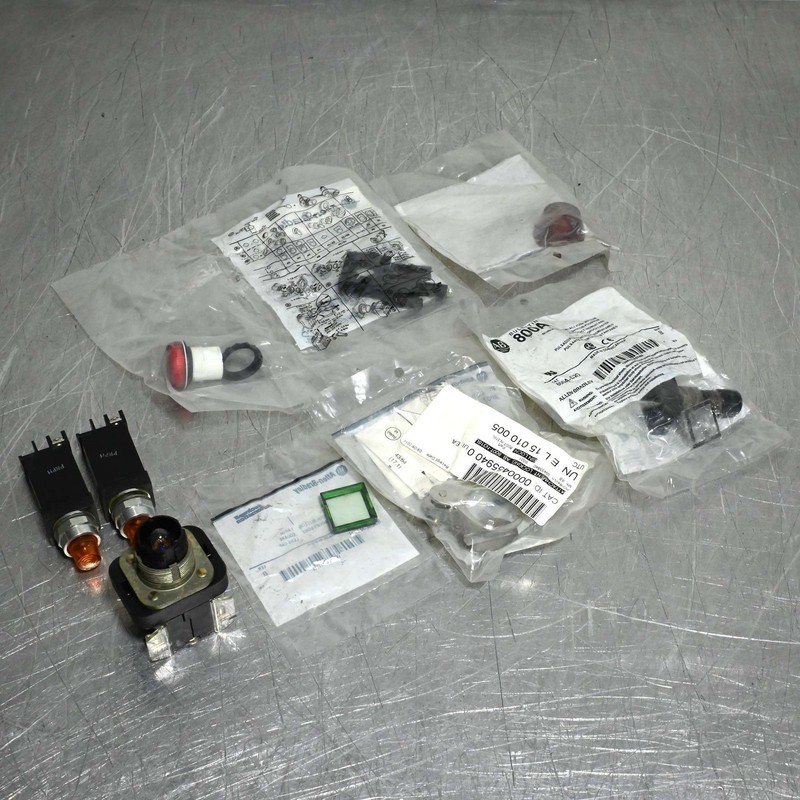 Allen Bradley 800T 800FP 800A Pilot Light Push Button Switch Surplus Lot