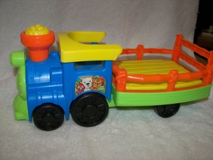 little people safari train