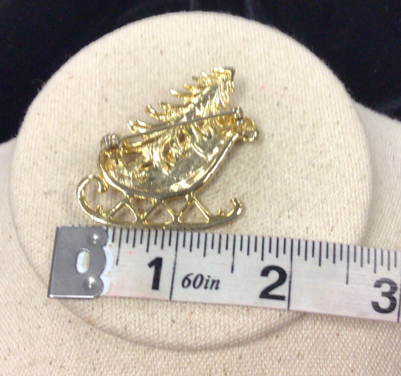Vintage Christmas Holiday Gold Tone Costume Rhinestone Sleigh Tree