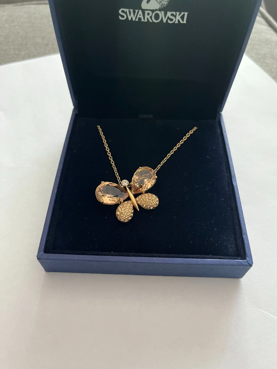 Tiny Butterfly Pendant Necklace in Gold