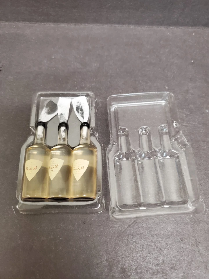 Paquete de 3 botellas de licor ruso a escala 1/6 Toy Soldier Molotov Foto 3 de 4