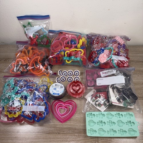 HUGE Lot of over 150 Plastic & Aluminum Metal Cookie Cutters Seasonal Everyday
