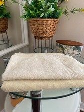 Vintage CANNON Royal Family yellow Bath Hand Towels Set of 2 Cotton Made in USA