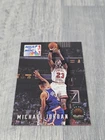 Michael Jordan 1993-94 Skybox Premium NBA on NBC Playoffs Card #14 Bulls - C430