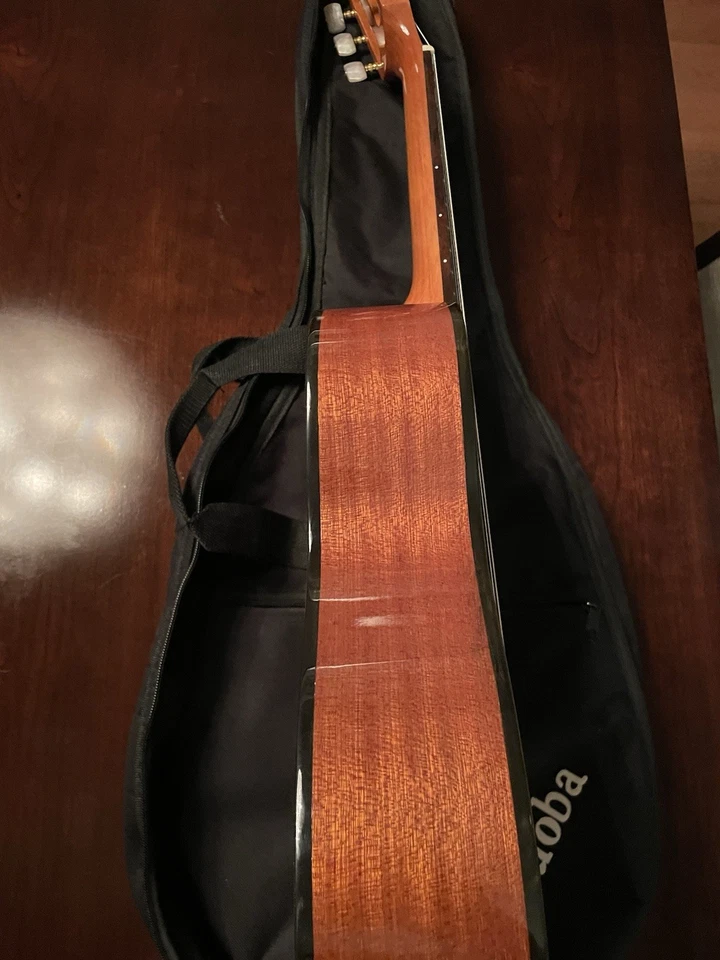 Classical Acoustic Guitar – Natural Wood Finish – Nylon Strings – Pre-Owned  - Image 4 of 4