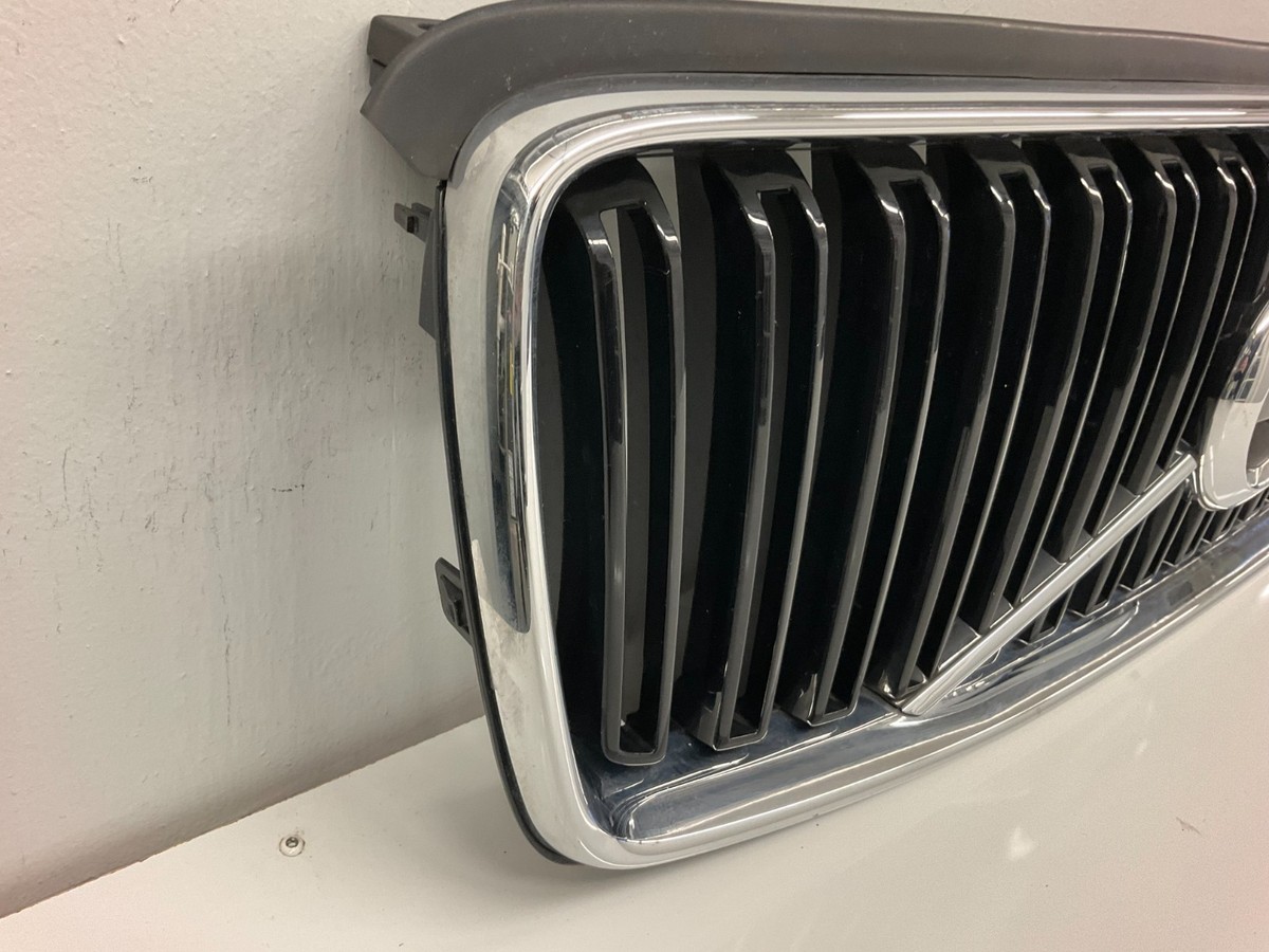 16-19 Volvo XC90 Momentum Front Grill W/ Camera 31425930 | eBay