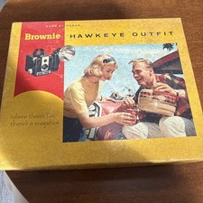 Vintage Kodak Brownie Hawkeye Outfit Original Box Flash Model Camera with bulb