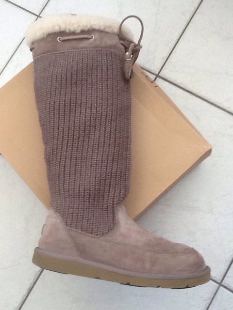 ugg mammoth fringe boots