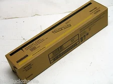NIB (1) TEKTRONIX Xerox Phaser 6200 High Capacity Toner (Yellow) 016200700