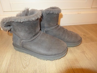 UGG Mini Bailey Bow II Damen Boots Stiefel Grau Gr. 38 Original Winter