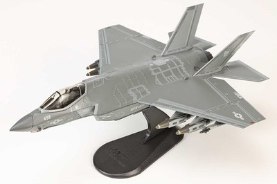 HA6213 Hobby Master F-35C Lightning II 1/72 Model NJ432 USN VFA-125 Rough