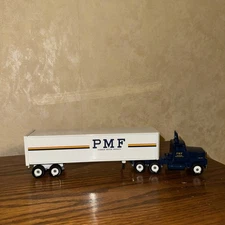 PARKER MOTOR FREIGHT  TRUCKING TRACTOR TRAILER WINROSS TRUCK