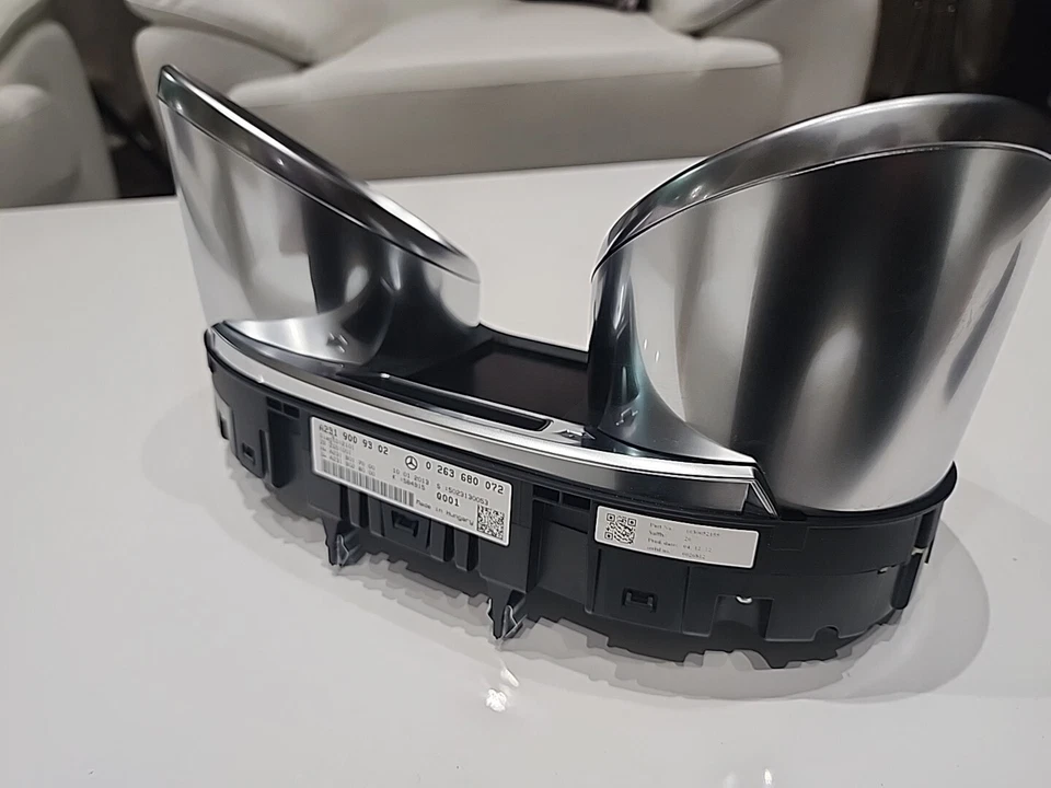 Velocímetro Mercedes Benz SL550 2013..2016 Foto 4 de 4