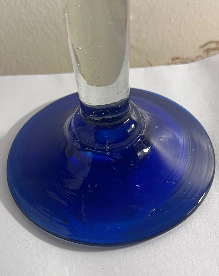 Mexican hand blown blue cobalt wine glass - Image 3 of 4