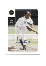 2001 JUST Autographs #BA49 LUIS TORRES RC (Pirates)