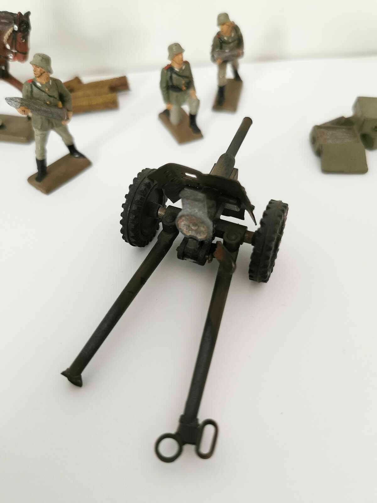 Details zu Lineol Elastolin Soldaten Konvolut, 25 Soldaten, ein Geschütz m. Zubehör, 7 cm Super willkommene sofortige Lieferung