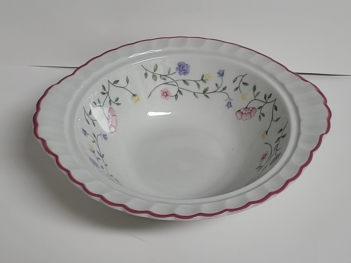 Johnson Brothers Summer Chintz Large Vegetable Bowl Serving Dish 10