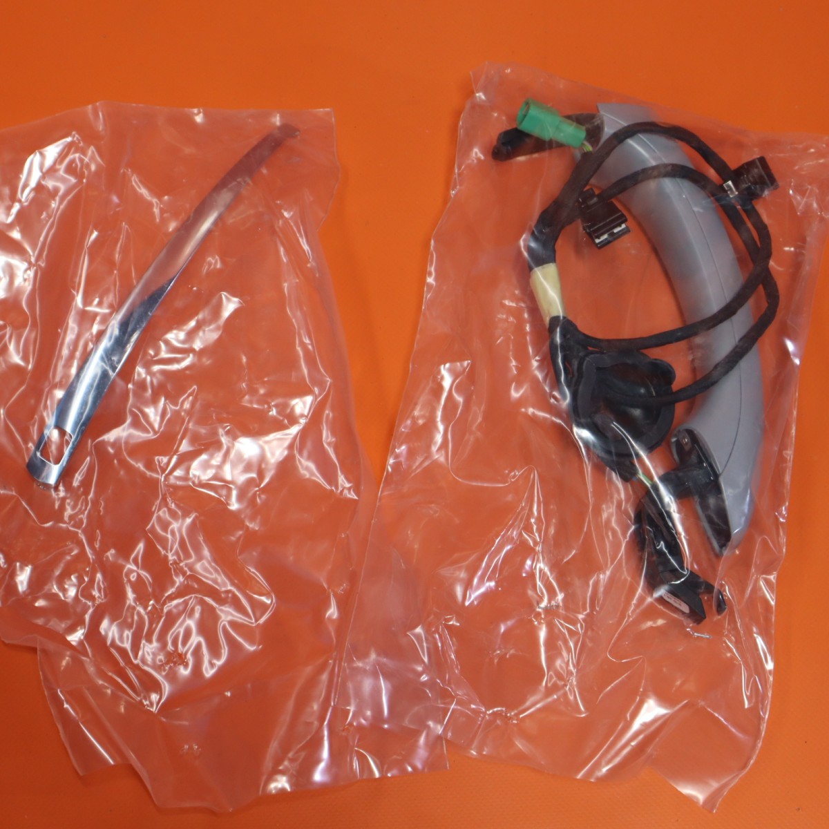 Bentley Continental GT 2006-2010 Exterior door handle P/N 3W0837205