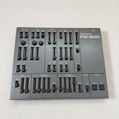 Roland PG-800 Synthesizer Programmer TESTED from JAPAN