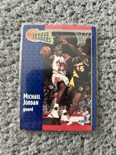 Fleer 1991 League Leaders Michael Jordan #220 Chicago Bulls NBA Basketball Card