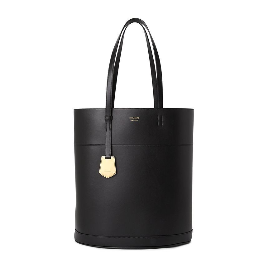 ★関税込み★ FERRAGAMO Shoulder Bag Salvatore Ferragamo Shoulder Bag 21 8336 NERO 0770636