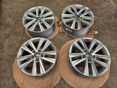 #K372 4x Estrada VW Golf 5 6 Touran Alufelgen 6,5Jx16H2 ET50 LK 5x112  *silber*
