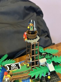 LEGO Pirates: Forbidden Island 6270 100% Complete With Manual 1989 RARE