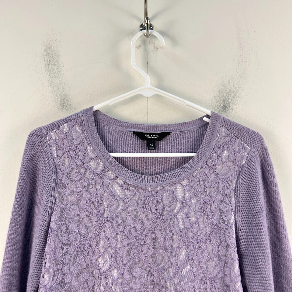 Suéter Simply Vera Wang XS para mujer púrpura blanco encaje en capas L/S Pullover 16992 Foto 4 de 4