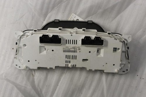 2010 Jeep Wrangler Dash Speedometer Cluster 100 MPH OEM - Picture 4 of 8