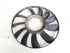 Volkswagen Passat 2000 Fan Blade 058121301B, Genuine #1106945-30
