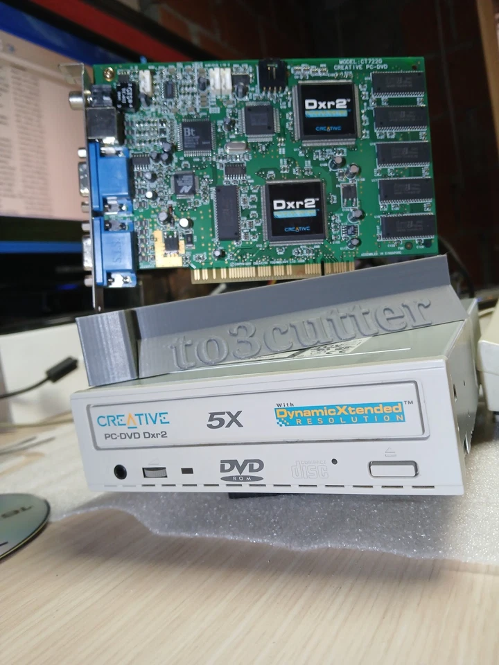 Creative CT7220 VIDEO - PC DVD ENCORE - CARD Dxr2 + DVD ROM DRIVE COMBO !!! - Image 2 of 4