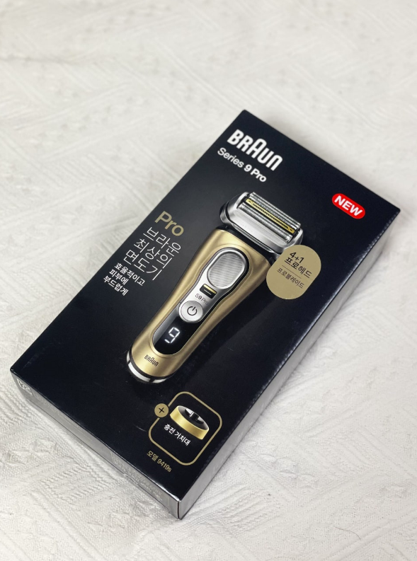 BRAUN Series 9 Pro 9419s Cordless Electric Shaver / Wet & Dry
