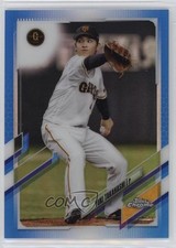 2021 Chrome NPB Nippon Professional Baseball Blue Refractor Yuki Takahashi 03j5