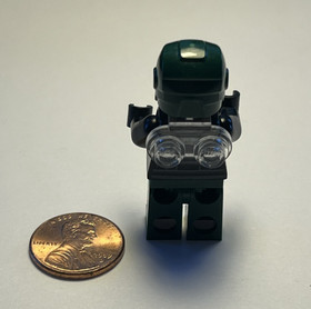 Lego MCU Marvel Superhero Vulture Dark Green Spiderman Villain Minifigure 76083