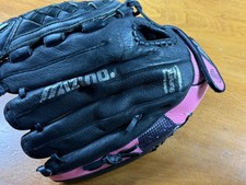 Mizuno Prospect Series Finch 12" GPL 1208 Pink Black RHT Softball Glove/Mitt