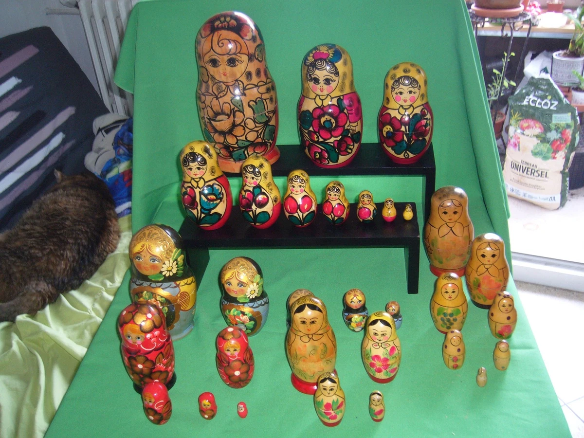 Poupée Russe Matriochka Traditionnelle - 5 Pièces En Bois