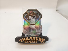 2022 Topps Series 1 #DGDC-7 Carl Yastrzemski Diamond Greats Baseball Card Mint