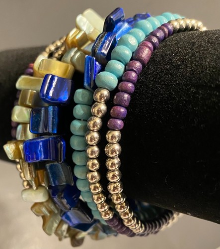 Beaded Wrap Bracelet with Blue Acrylic Bead Necklace - Picture 7 of 20