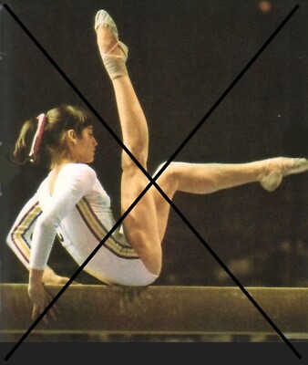 1976 NADIA COMANECI PHOTO