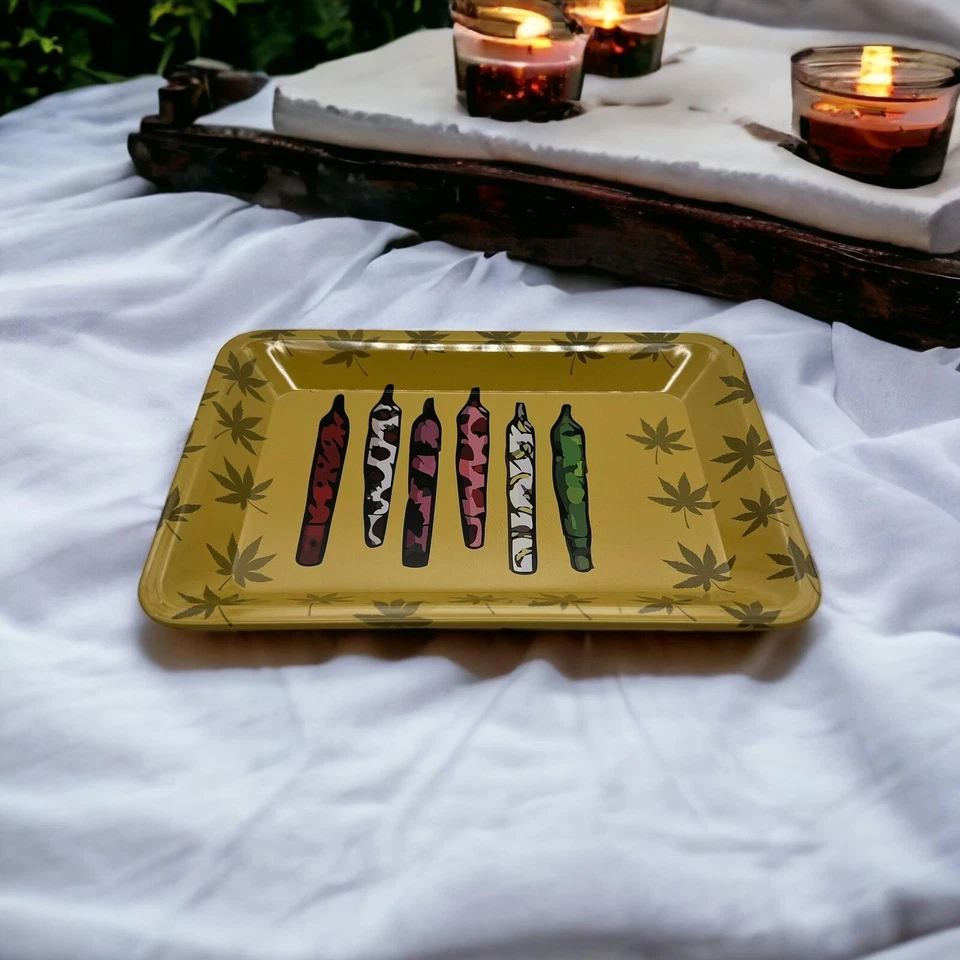 Placa Amarilla Decorativa Remota Mesa Auxiliar Bandeja Decoración Snack Bandeja Placa Metal Foto 2 de 4