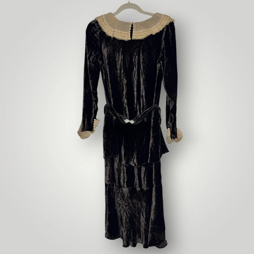 Vestido Vintage Años 30 Marrón Terciopelo Cinturón Estrás Cierre Encaje Cuello S/M Foto 2 de 4