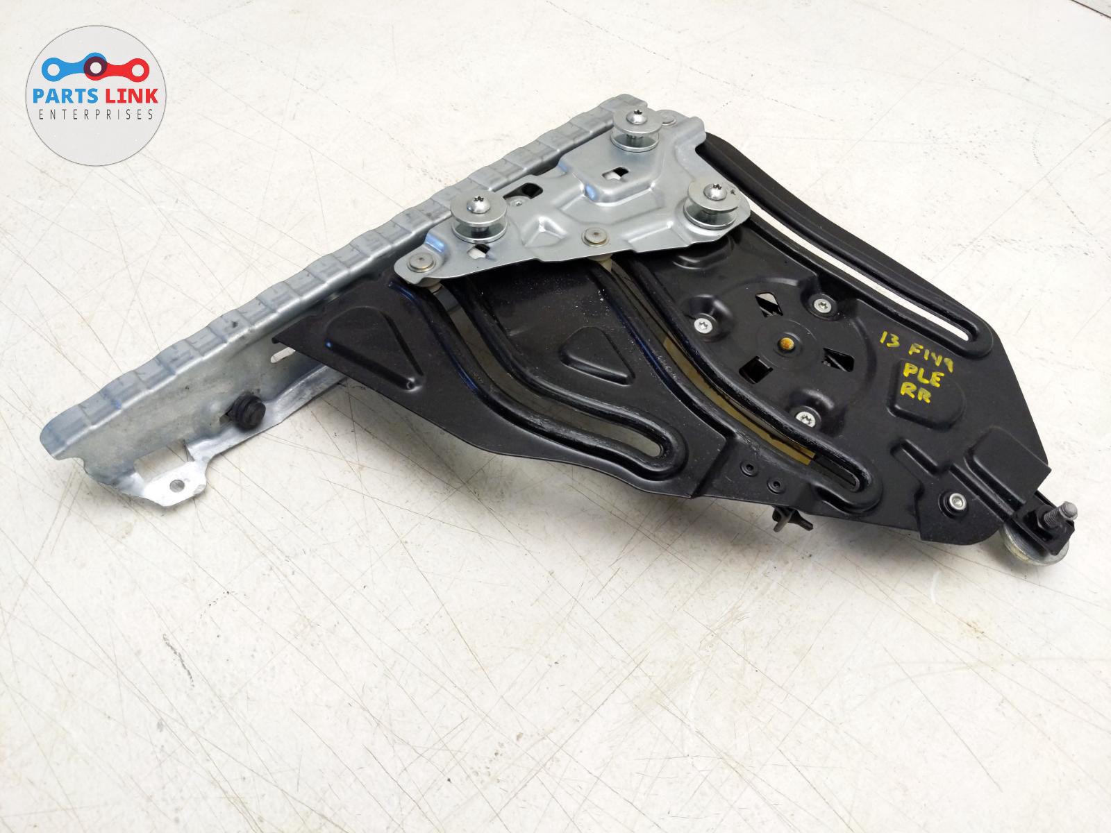 2008-14 FERRARI CALIFORNIA REAR RIGHT WINDOW REGULATOR QUARTER GLASS MOTOR F149