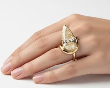 5.02ctYellow Elongated Pear Cut Lab Grown Diamond Curved Solitaire 18K Gold Ring