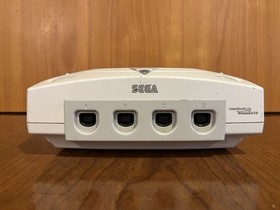 Sega Dreamcast Console Only White Console Model Powers On Not Further Tested