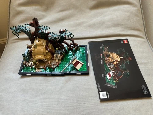 100% Complete LEGO Star Wars Dagobah Jedi Training 75330 Complete Set