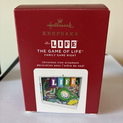 2020 HALLMARK Life CHRISTMAS ORNAMENT 7th in series of Family Game Night (O)