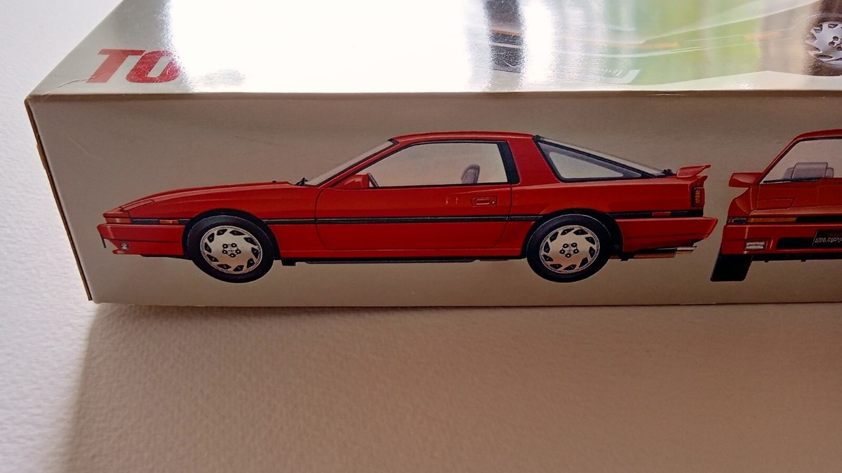Maquette Tamiya Toyota Supra 3.0 GT – 1/24 – N°2462 – Neuve