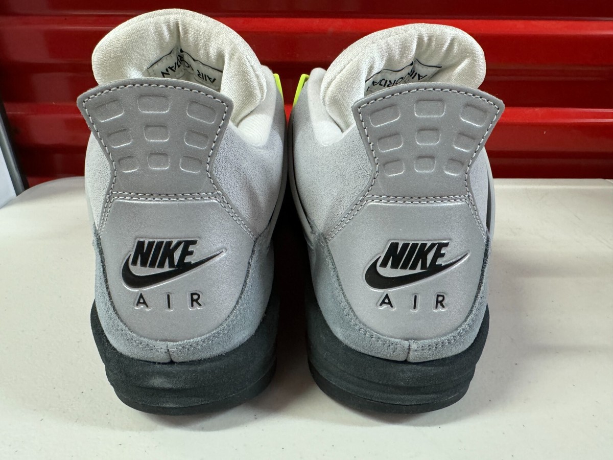 NEW Nike Air Jordan 4 Retro SE Mid Neon 95 Cool Grey Volt
