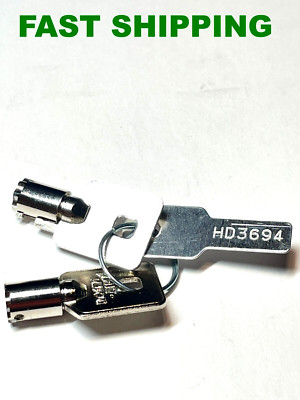GENUINE HARLEY-DAVIDSON SET OF BARREL STYLE KEYS 71452-91A 3694 .. FAST ...